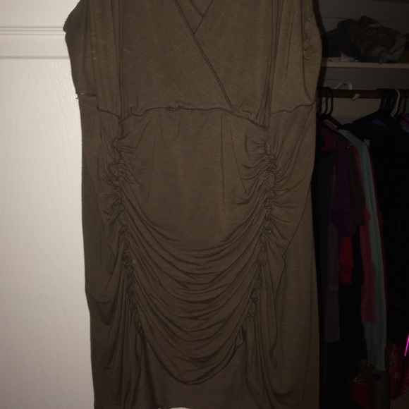 Large brown blouse - Picture 2 of 2