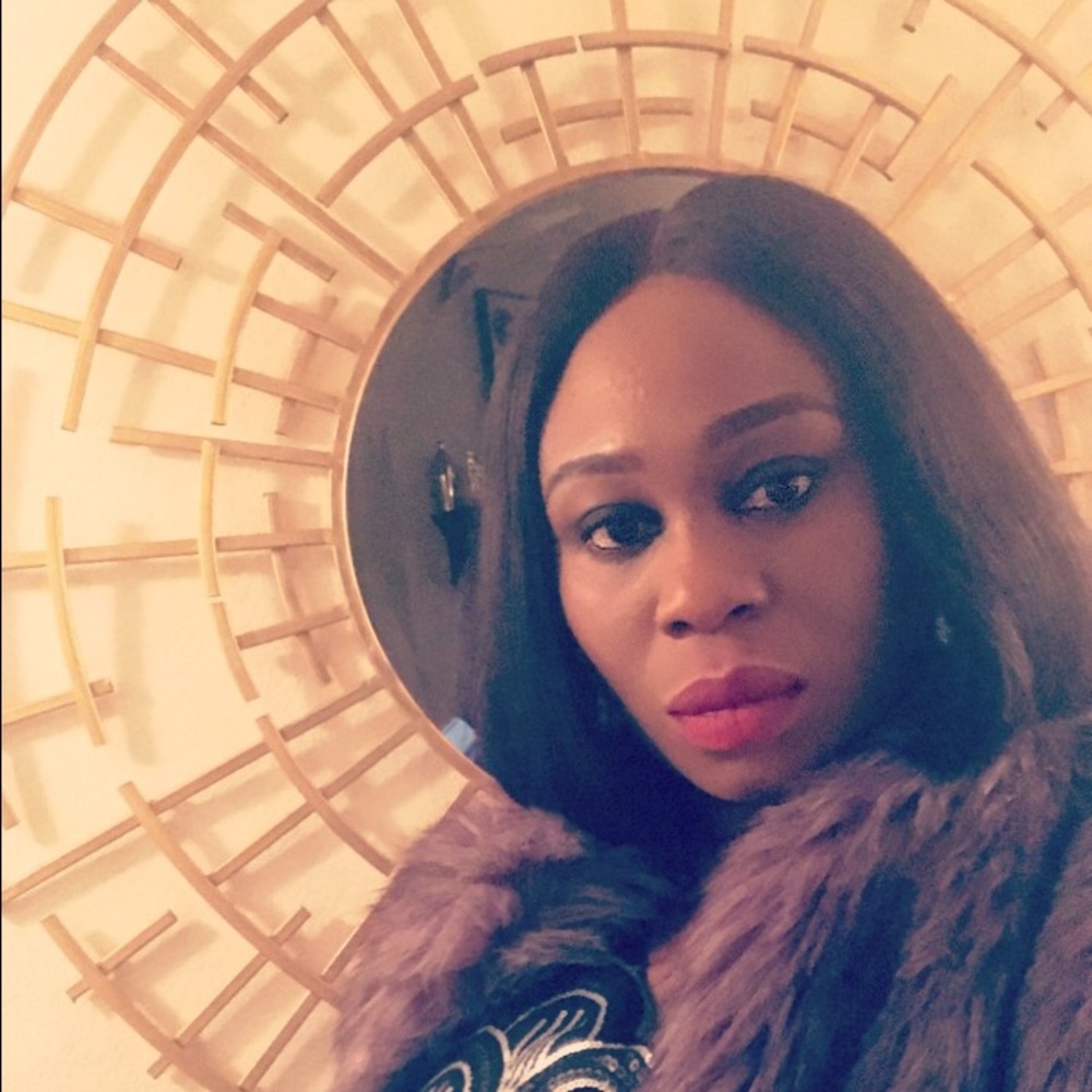 Meet your Posher, Lanre
