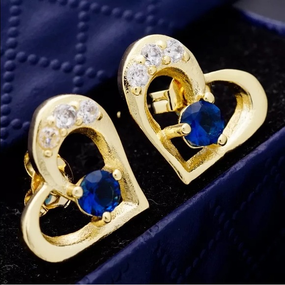 Jewelry - CZ Blue Tanzanite Earrings