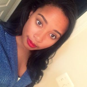 Meet your Posher, Sydney