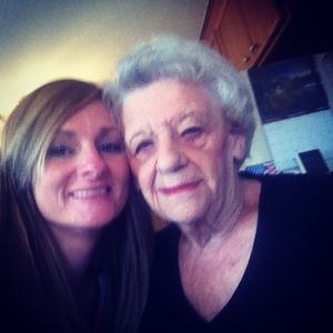 Meet your Posher, Carrie