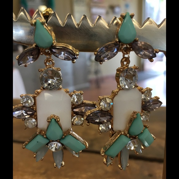 Mint & Crystal Earrings