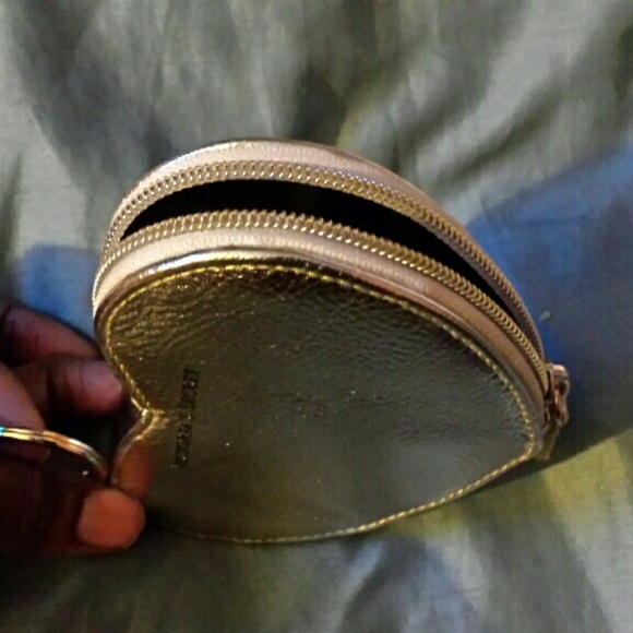 Victoria secret change purse - Picture 3 of 3