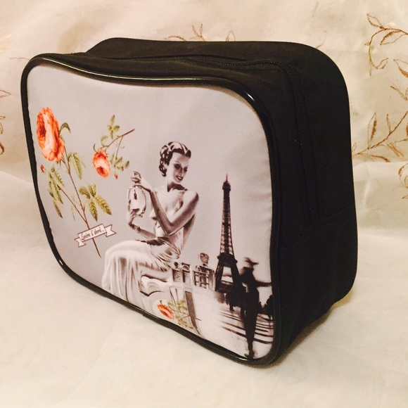 Lancôme Cosmetic Bag 💋 - Picture 3 of 4