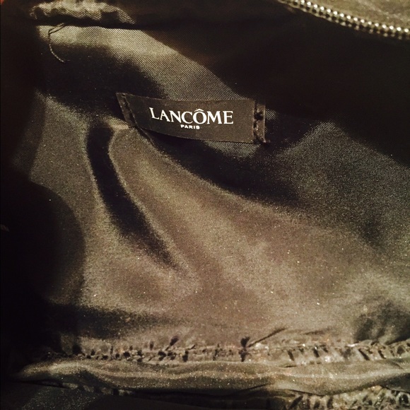 Lancôme Cosmetic Bag 💋 - Picture 4 of 4
