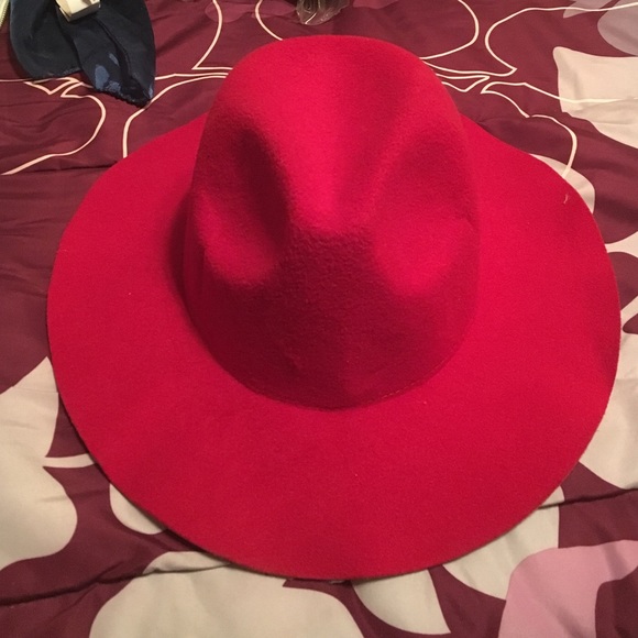 Red floral hat