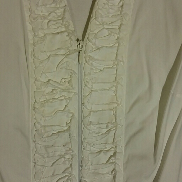 Sold - Picture 3 of 3