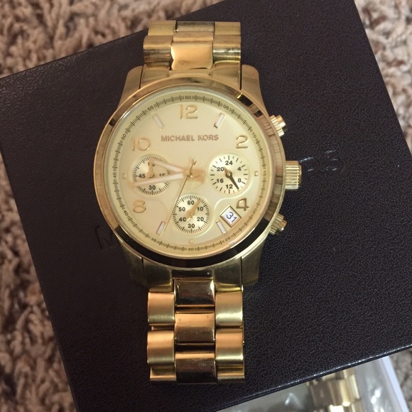 Women Michael Kors watch