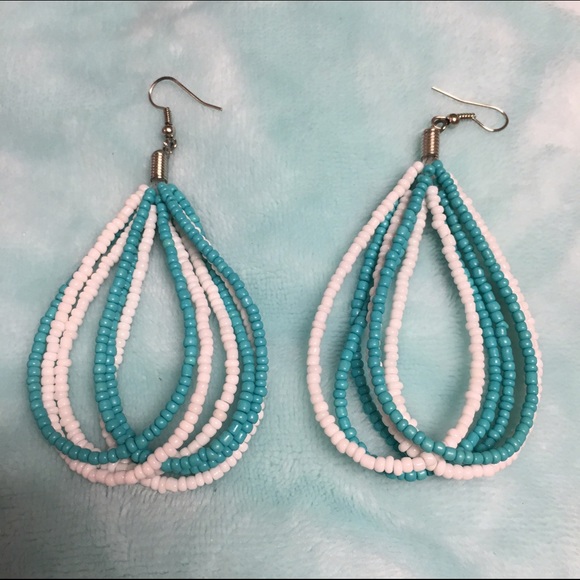 White & blue beaded tear drop earrings