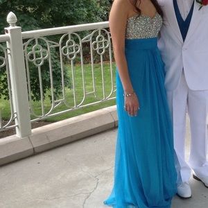 La Femme prom dress, light blue, size 4