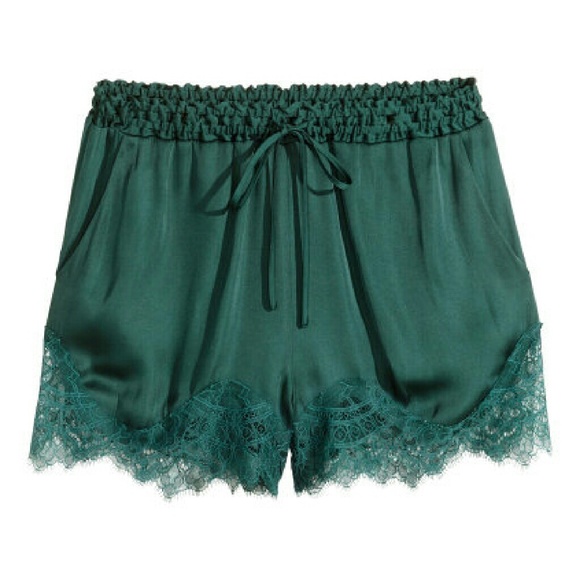 NWT Lace Shorts H&M
