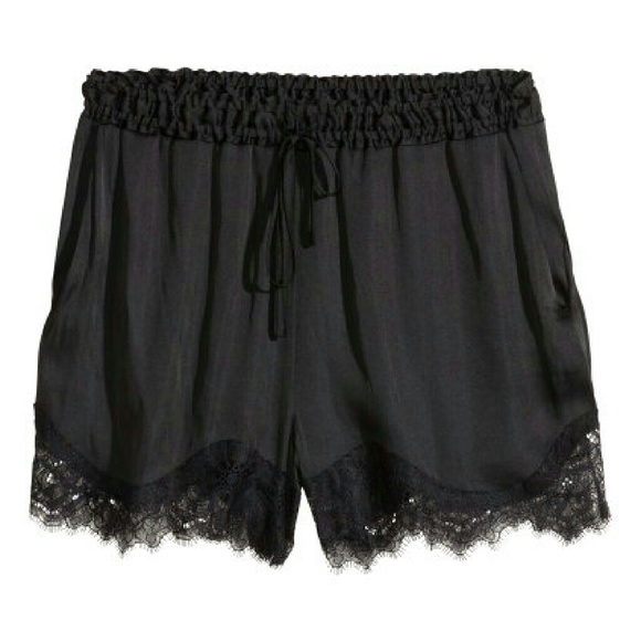 New Lace Shorts H&M