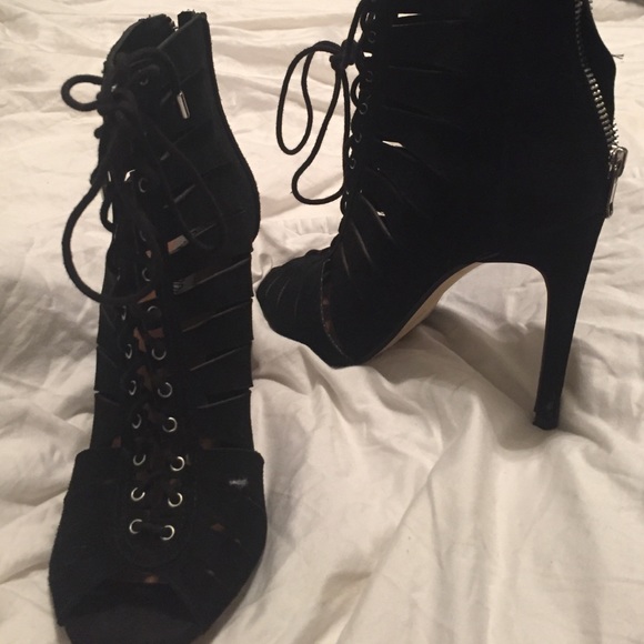 Steve Madden lace up heels