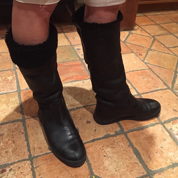 Like new black shearling knee high boots
