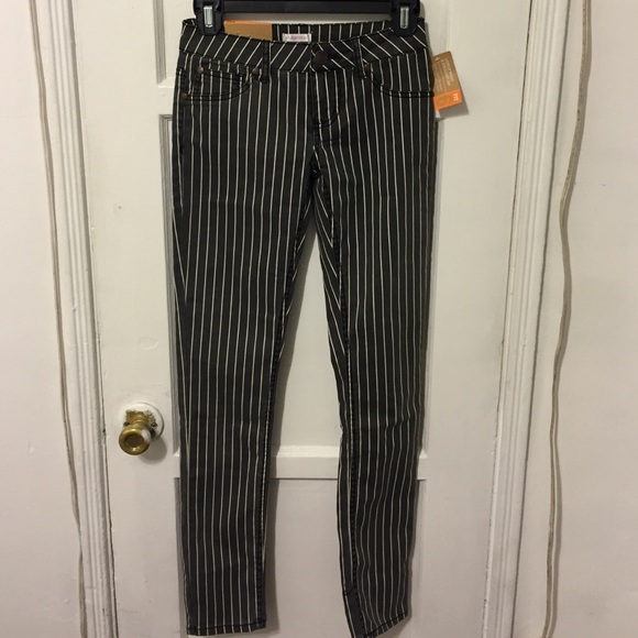 Xhilaration Strip Jeans