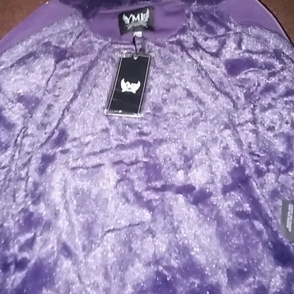 New jacket - Picture 2 of 4