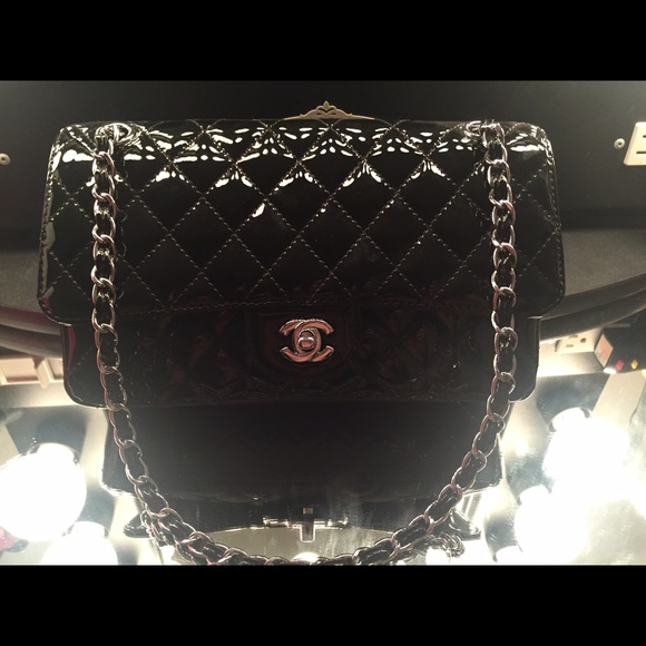 Handbags - Black jumbo quilted patent flap bag silver chain