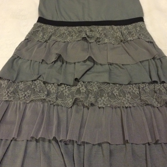 Gray Ruffled Dress - Picture 2 of 4