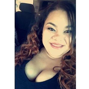 Meet your Posher, Candace