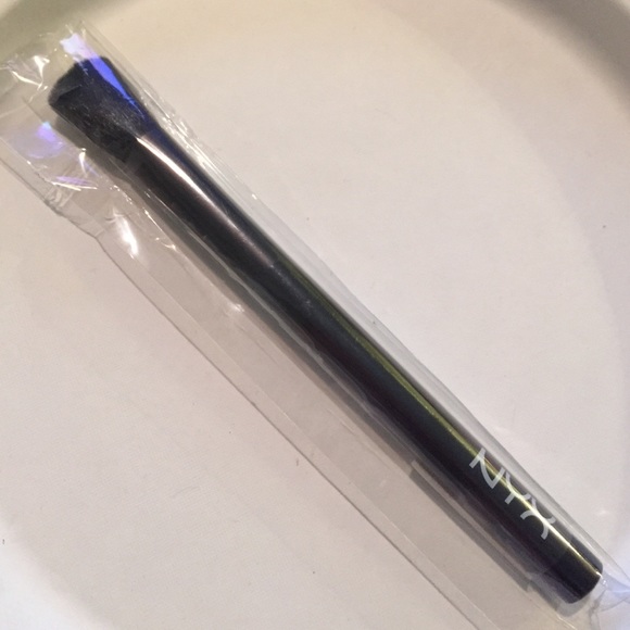 NYX Makeup Nyx Pro Contour Brush Poshmark