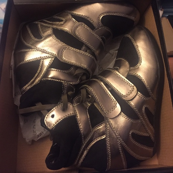 Wedge Shoes