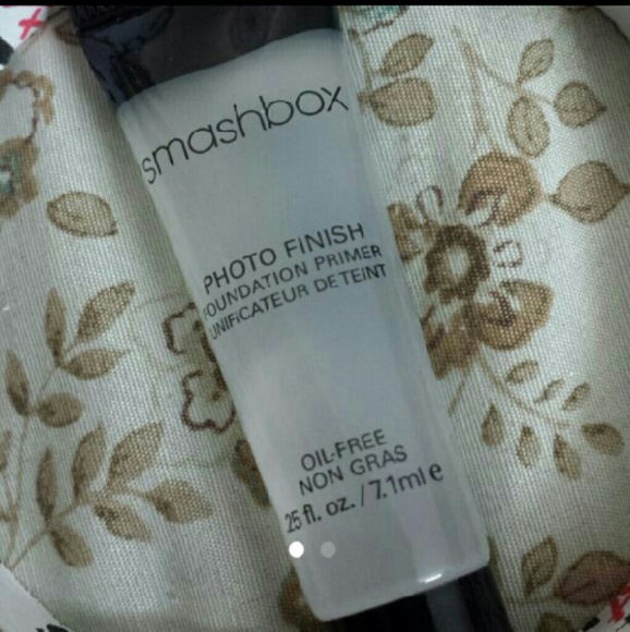 Smashbox photo finish foundation primer