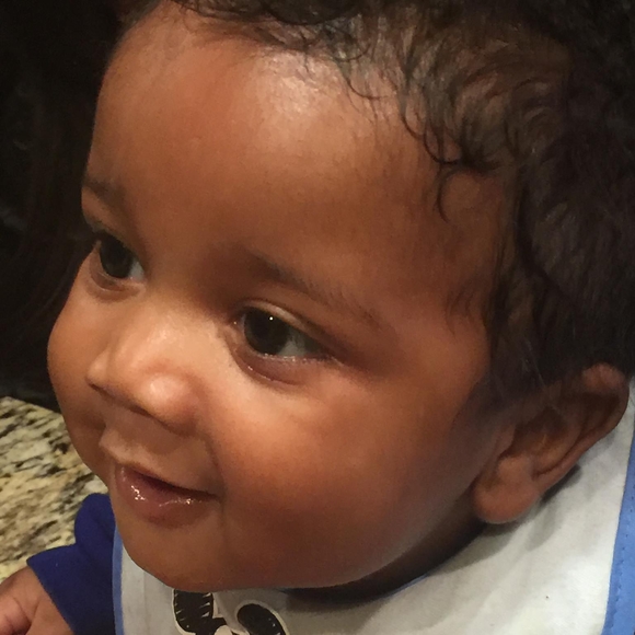 Meet your Posher, Jocelyn - Picture 1 of 1