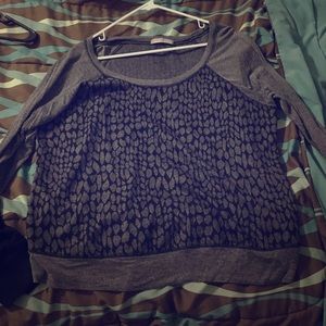 grey 3/4 length sleeve