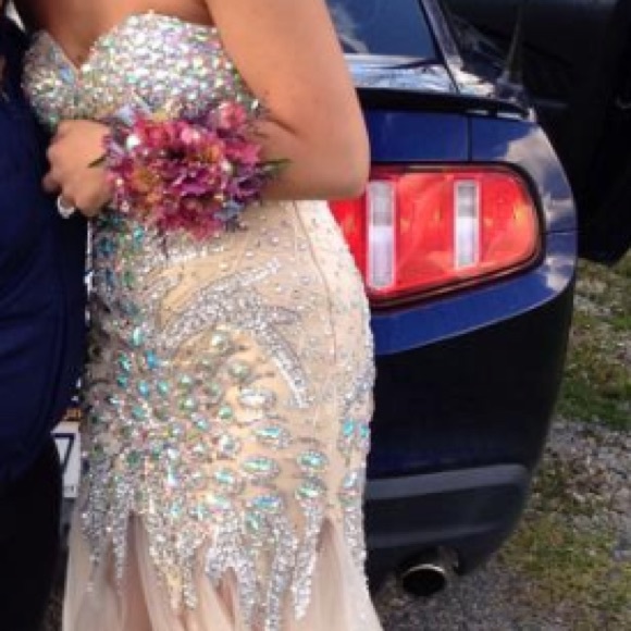 Prom Dress! - Picture 2 of 2