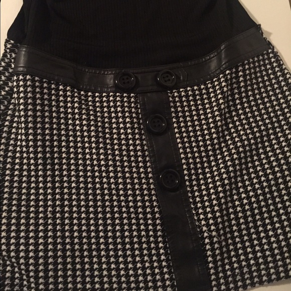 A-Line High Waisted Skirt - Picture 2 of 2