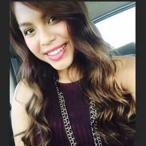 Meet your Posher, Monique