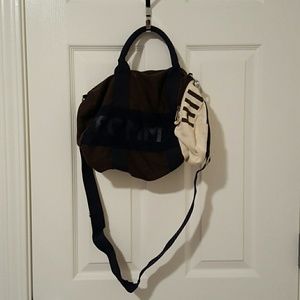 Tommy Hilfiger petite duffle bag