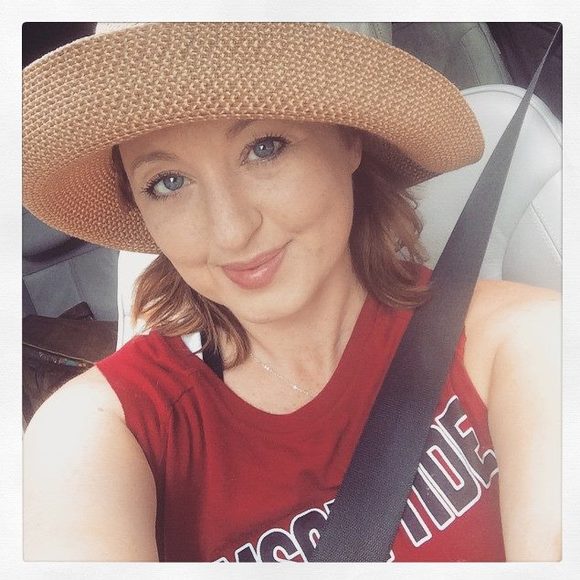 Meet your Posher, Alice - Picture 1 of 1
