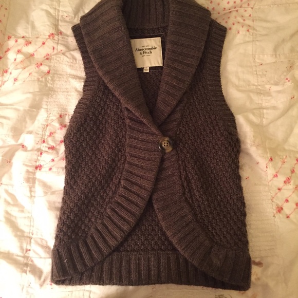Abercrombie and Fitch sweater