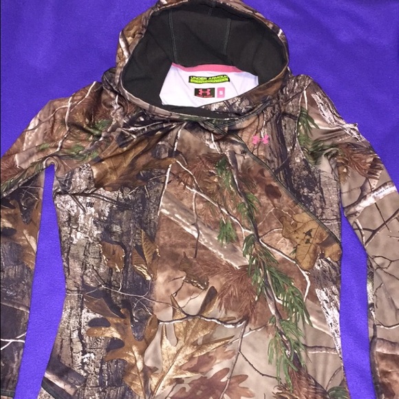 Under Armour Fitted Sweater