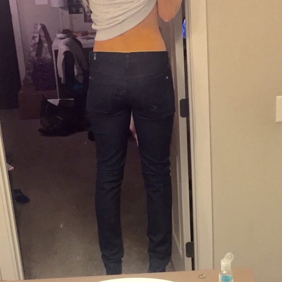 Jeans - Picture 2 of 3