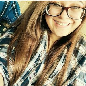 Meet your Posher, Ciara