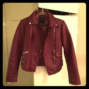 new f21 red leather jacket M