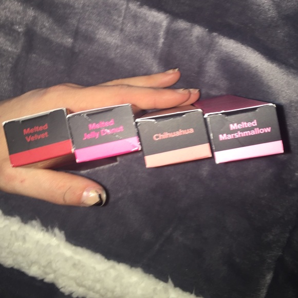 NIB Too Faced Melted Lipsticks on Mércari - Picture 3 of 3