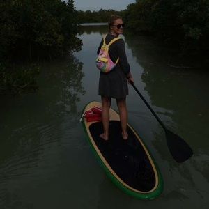 Meet your Posher, Julia