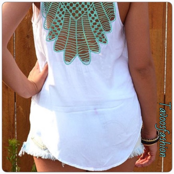 White Native Indian Style Top - Picture 2 of 4