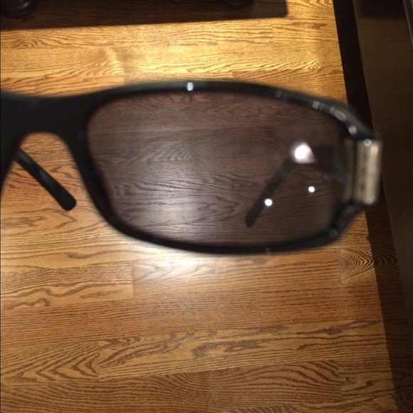 Gucci sunglasses lens pics - Picture 1 of 3