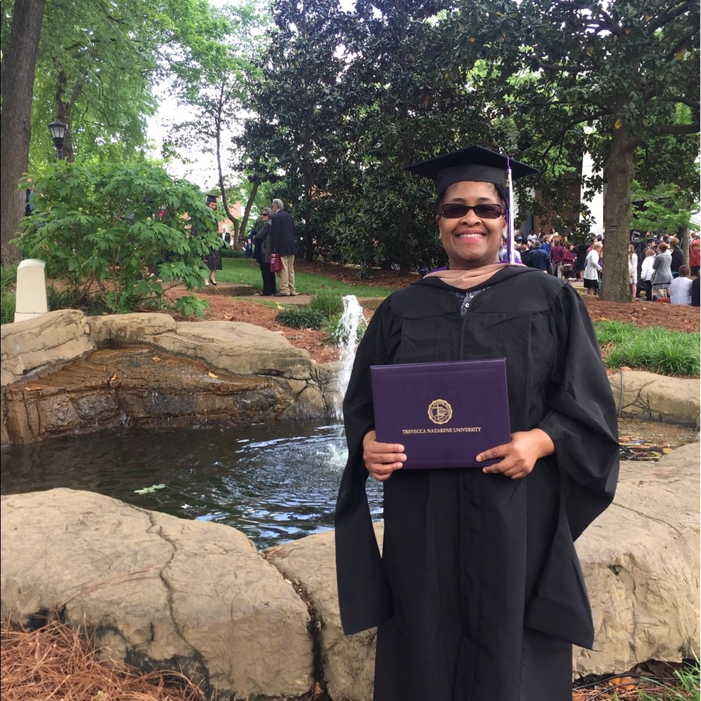 Meet your Posher, Candace