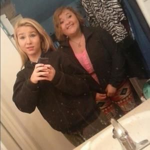 Meet your Posher, Katelynn