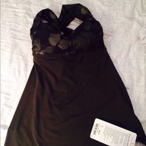 Brand new never worn Lululemon top with tags