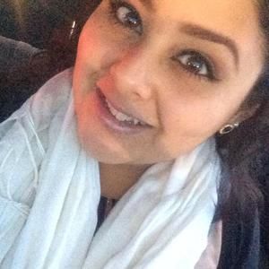 Meet your Posher, Mireya