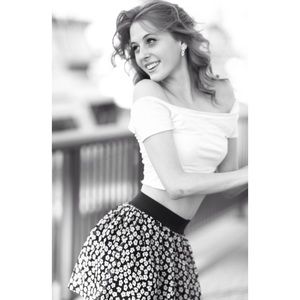 Meet your Posher, Nikki