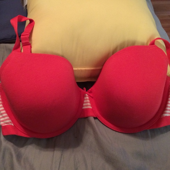 Cacique by lane Bryant 38DDD Bra