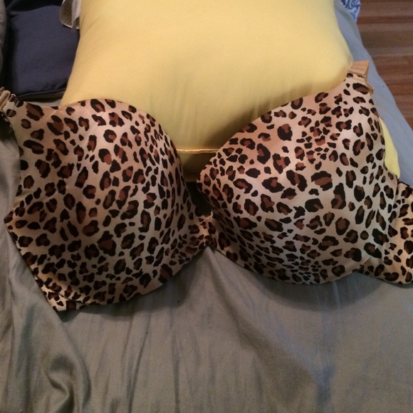 Cacique by lane Bryant 38DDD Bra