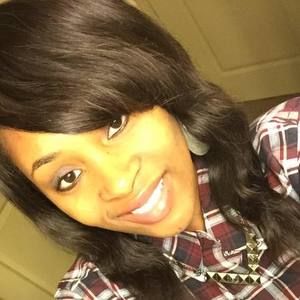 Meet your Posher, Makeshia